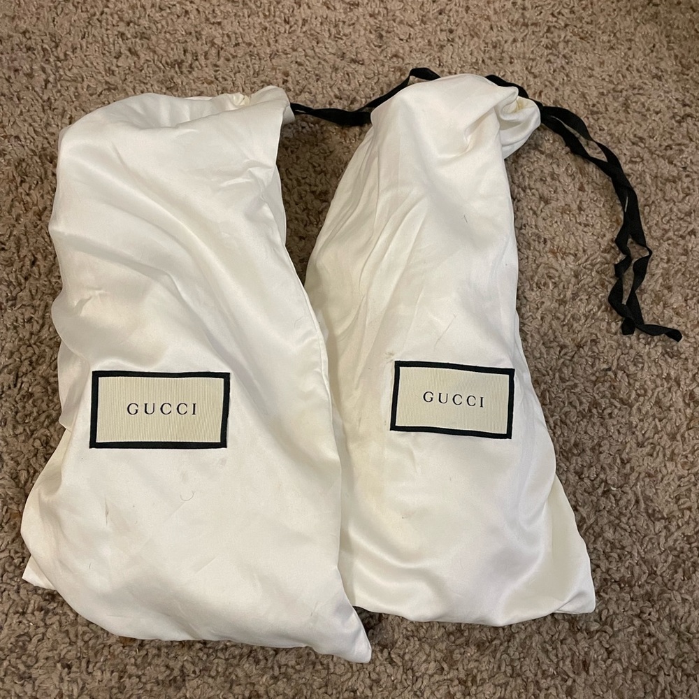 Gucci snake sneakers